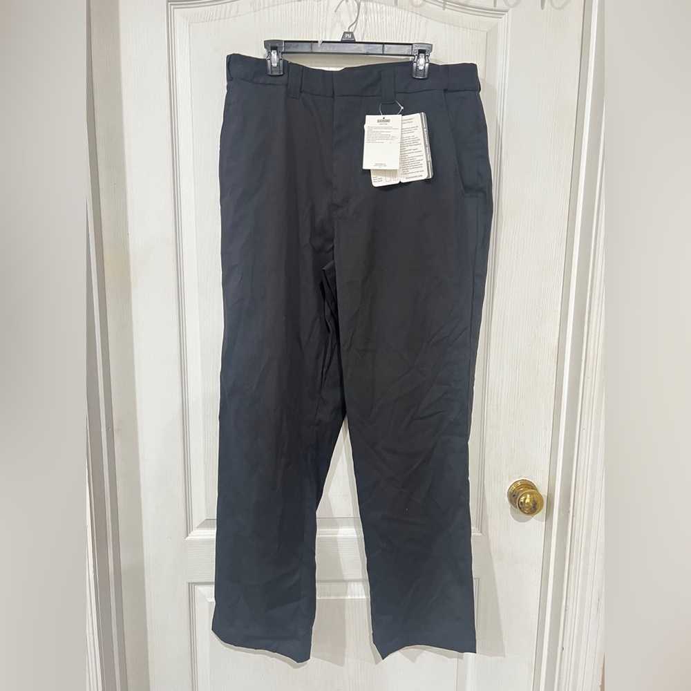 NWT Men’s Blackhawk Slacks